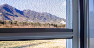 installare le zanzariere